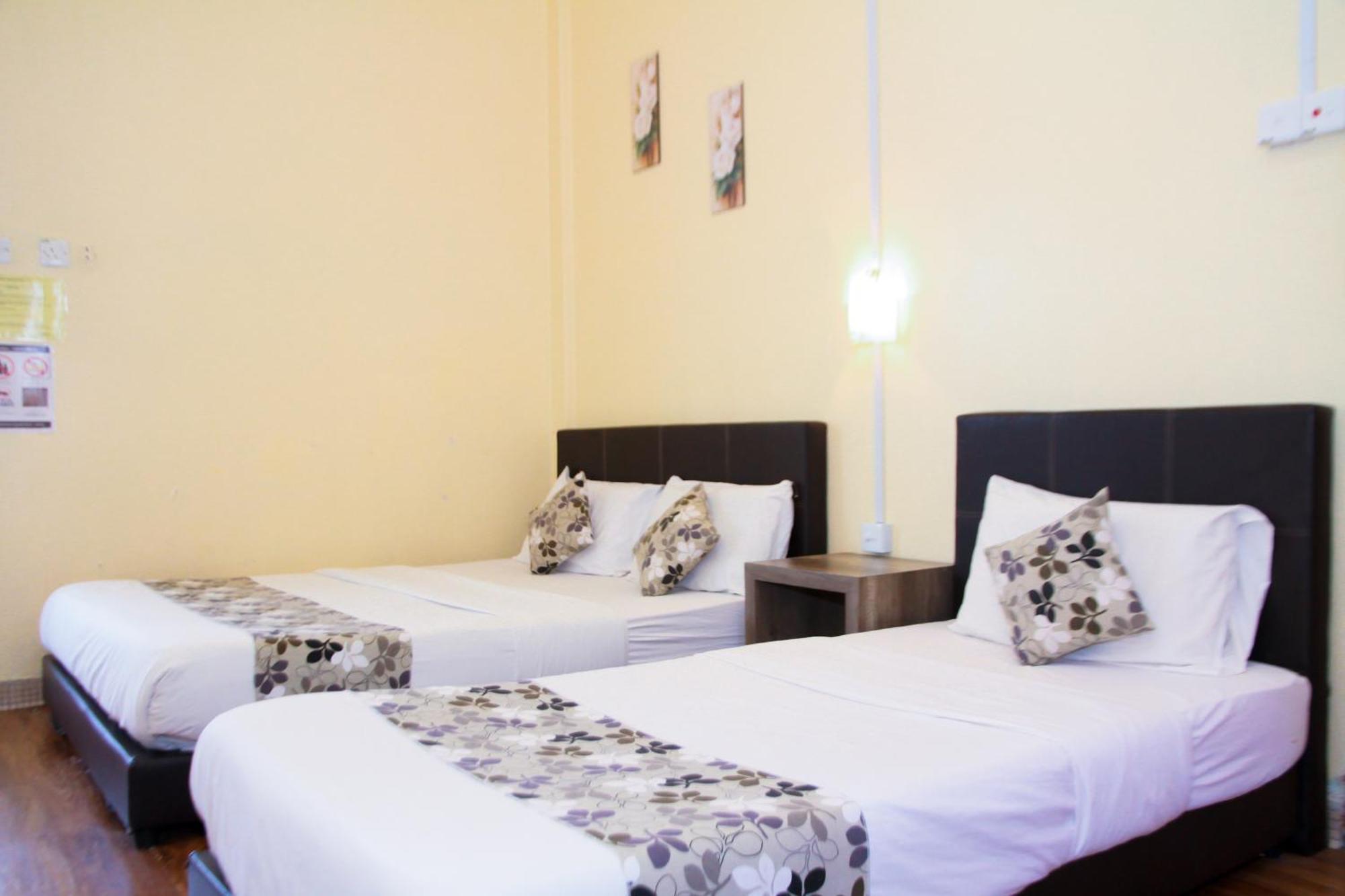 Myra Hotel Mersing Exterior photo