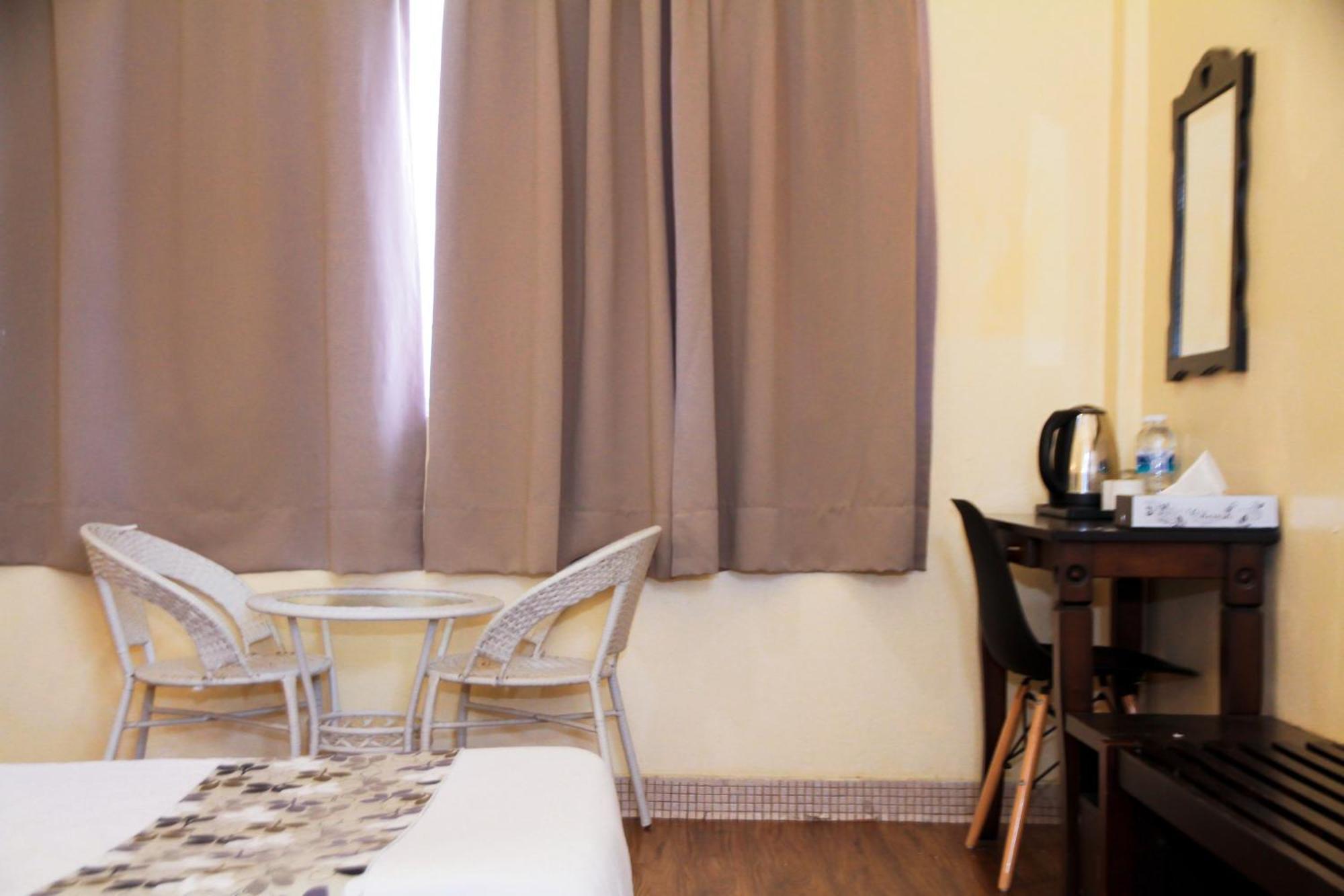 Myra Hotel Mersing Exterior photo
