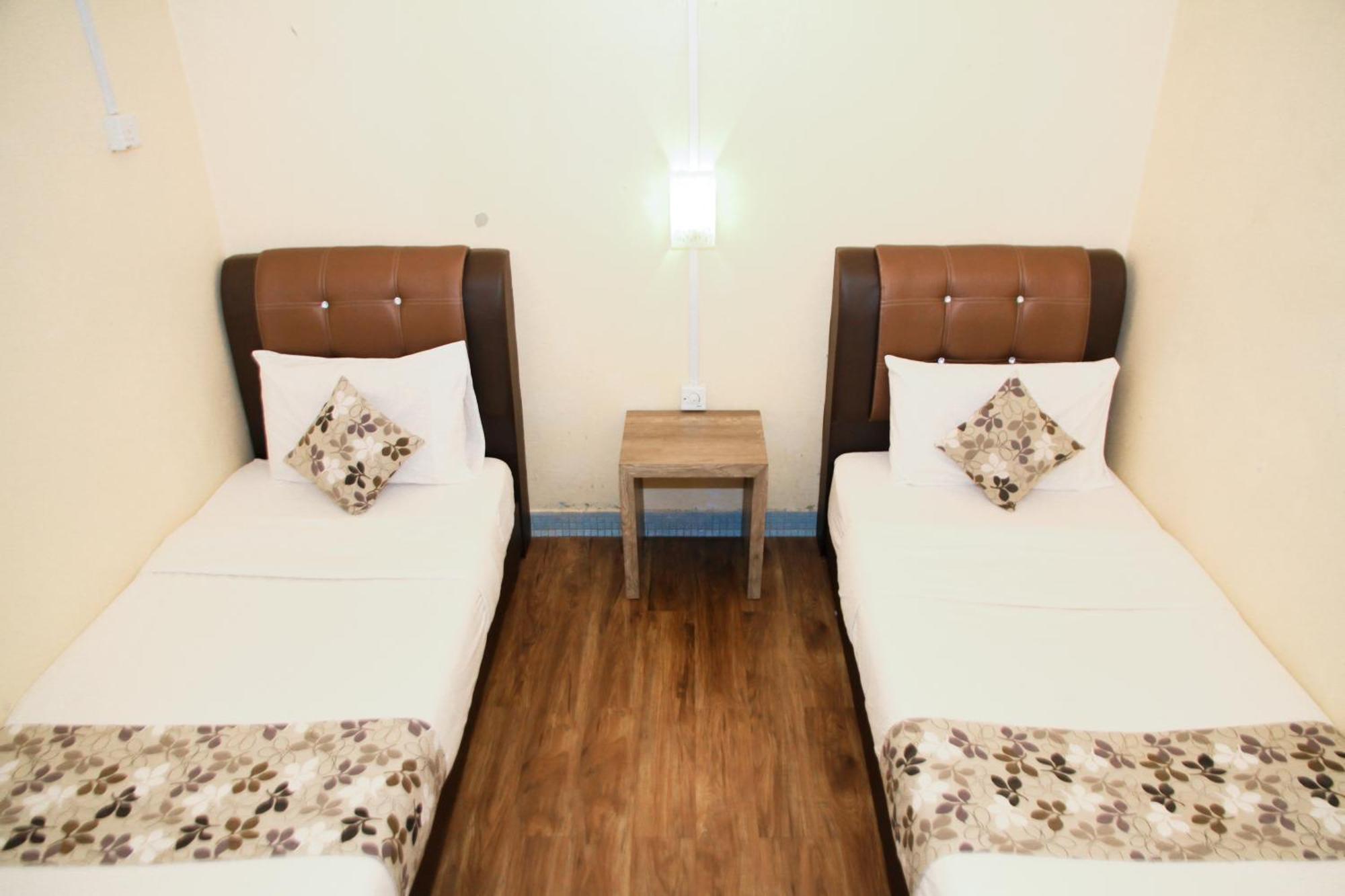 Myra Hotel Mersing Exterior photo